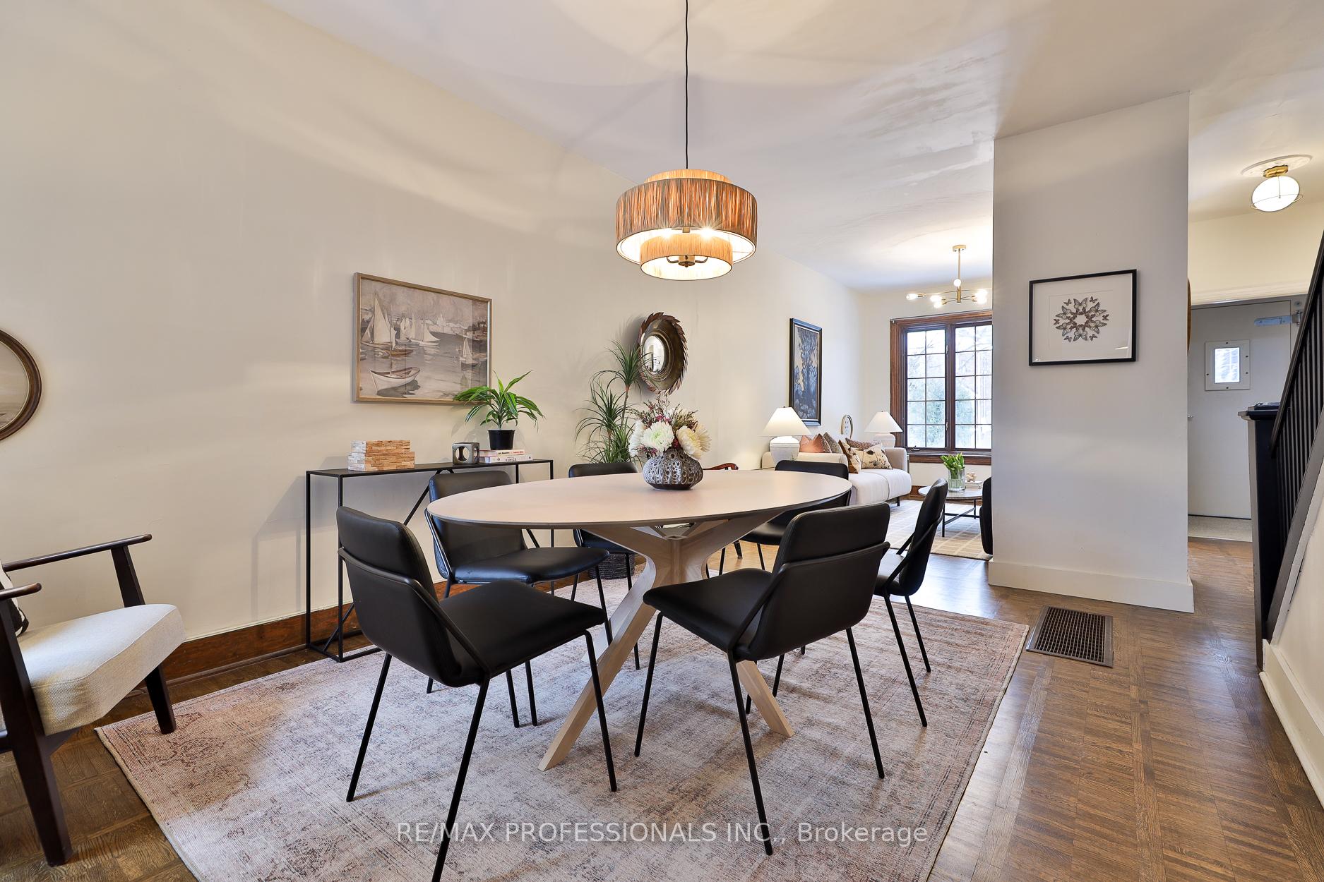 Photo 8 of 253 Howland Avenue, Toronto, The Annex — HOMEH
