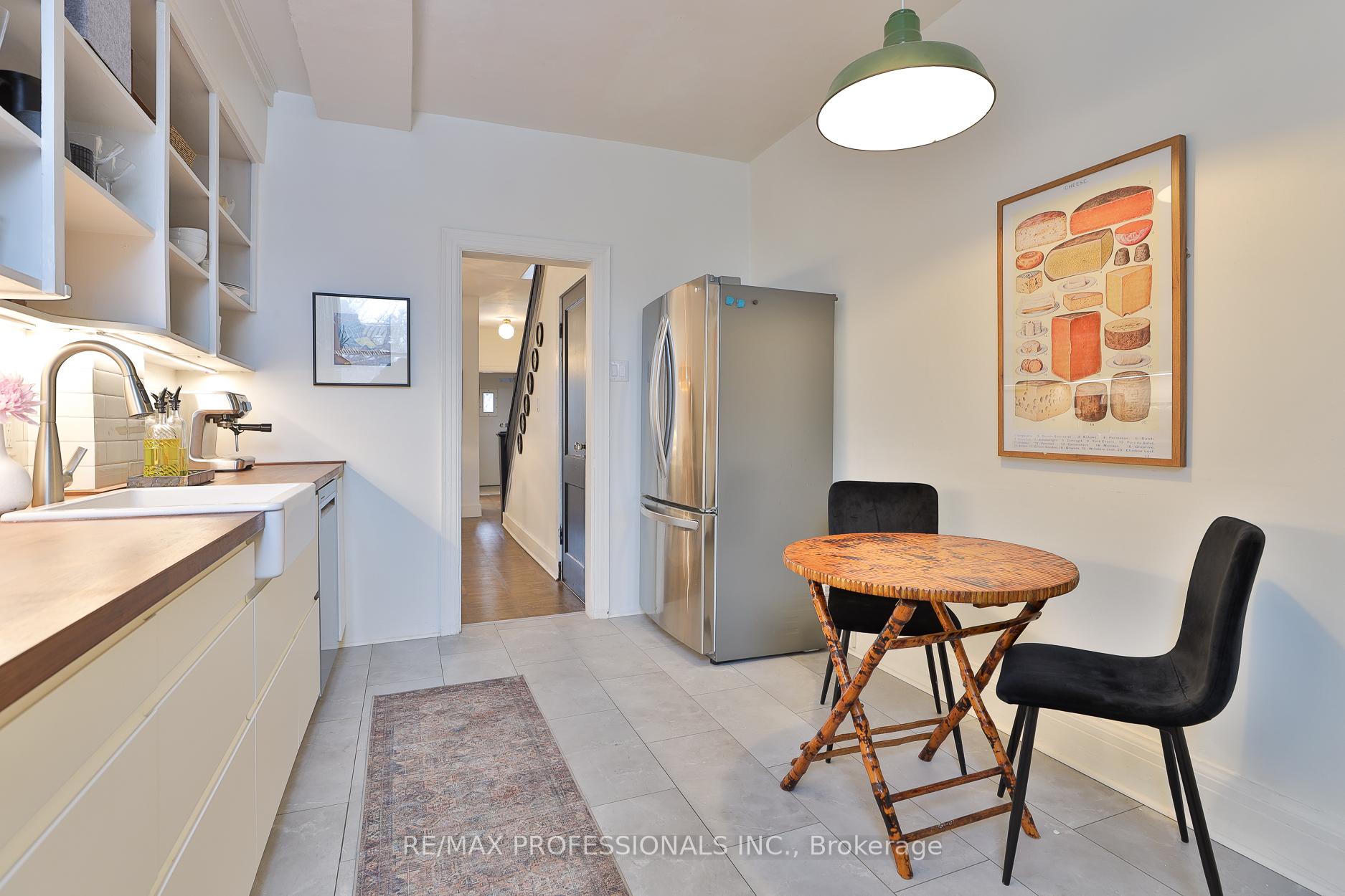Photo 10 of 253 Howland Avenue, Toronto, The Annex — HOMEH