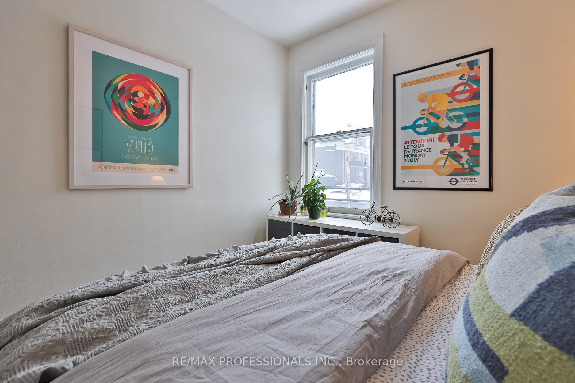 Photo 27 of 253 Howland Avenue, Toronto, The Annex — HOMEH