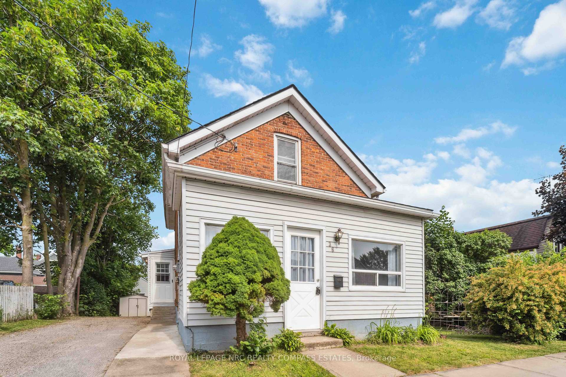 Photo 3 of 36 Queen Street S, Thorold, Thorold Downtown — HOMEH
