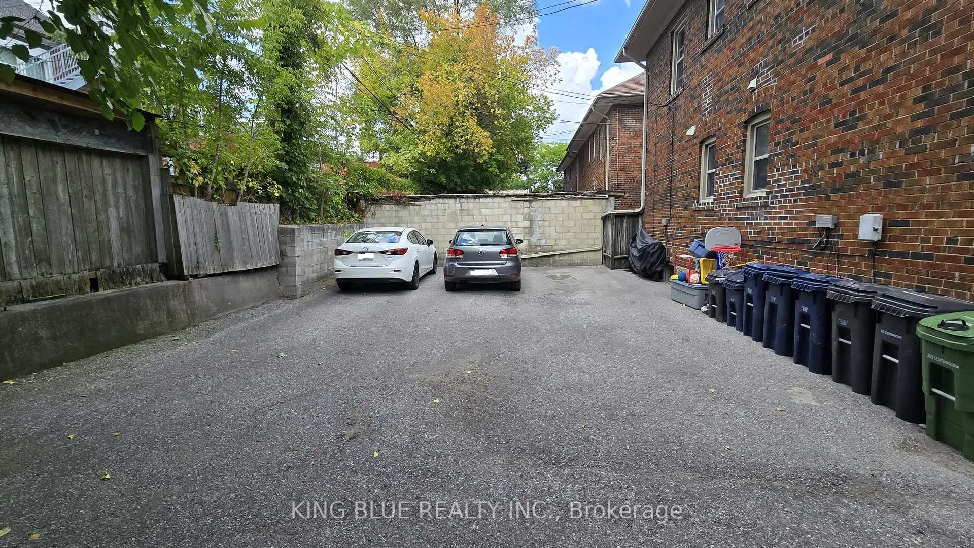 Photo 17 of 144 Highbourne Road, Toronto, Yonge-Eglinton — HOMEH