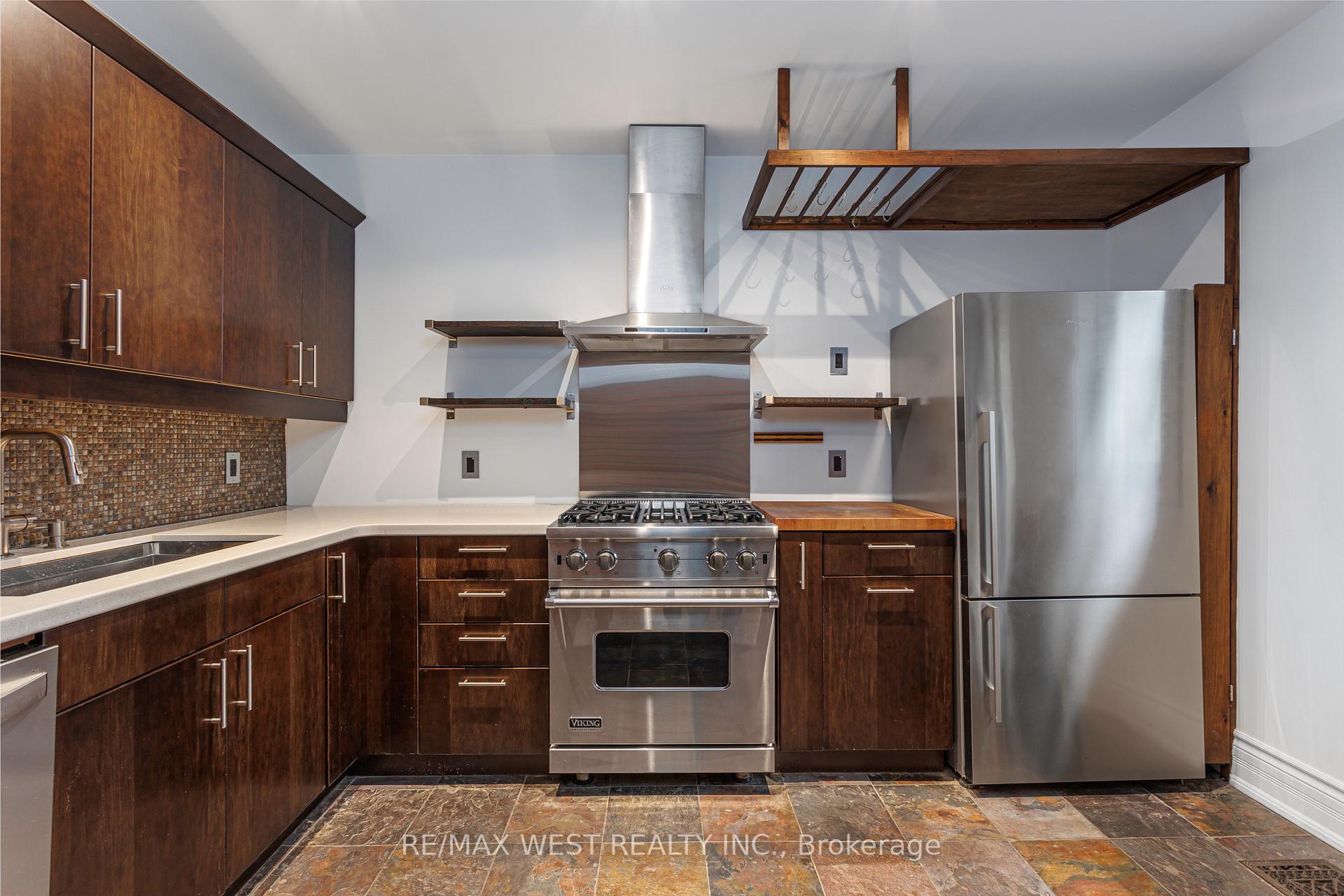 Photo 1 of Unit Upper - 2nd/3rd Floor, 84 Mackenzie Crescent, Toronto, Little Portugal — HOMEH