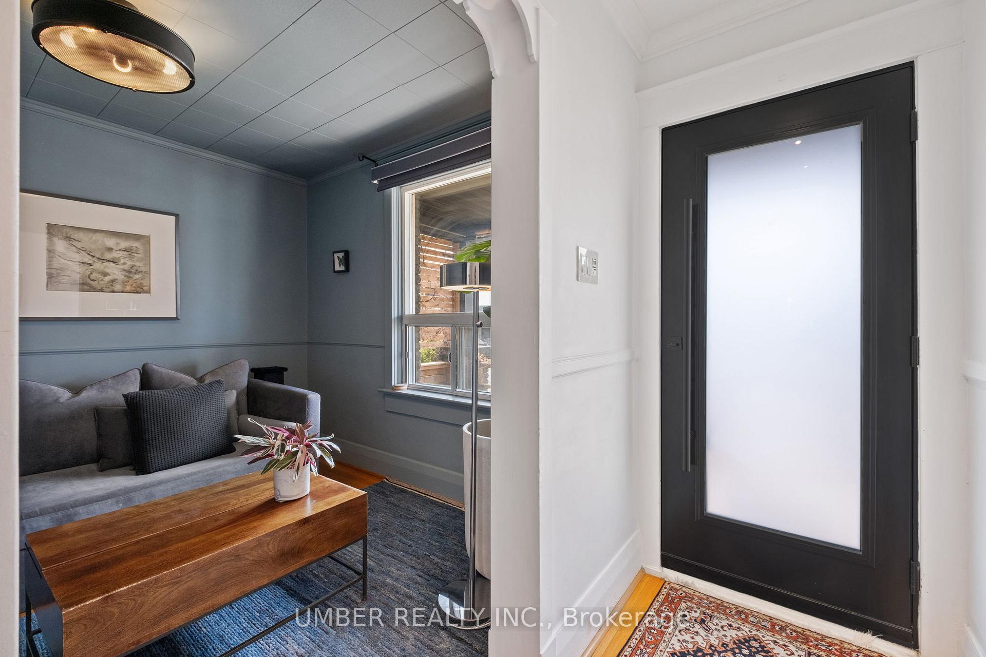 Photo 4 of 770 Sammon Avenue, Toronto, Danforth Village-East York — HOMEH