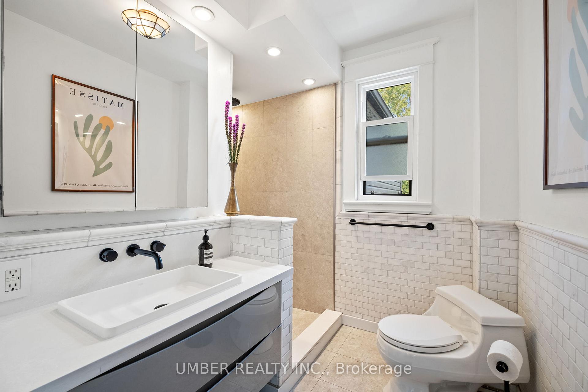 Photo 11 of 770 Sammon Avenue, Toronto, Danforth Village-East York — HOMEH