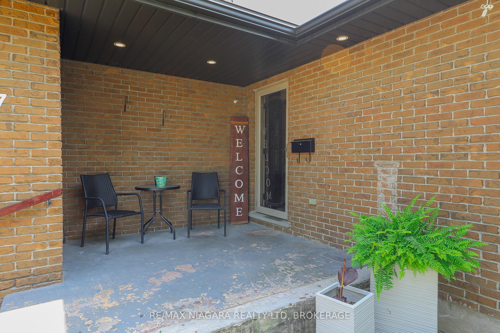 Photo 5 of 57 Townline Road W, Thorold, Thorold Downtown — HOMEH