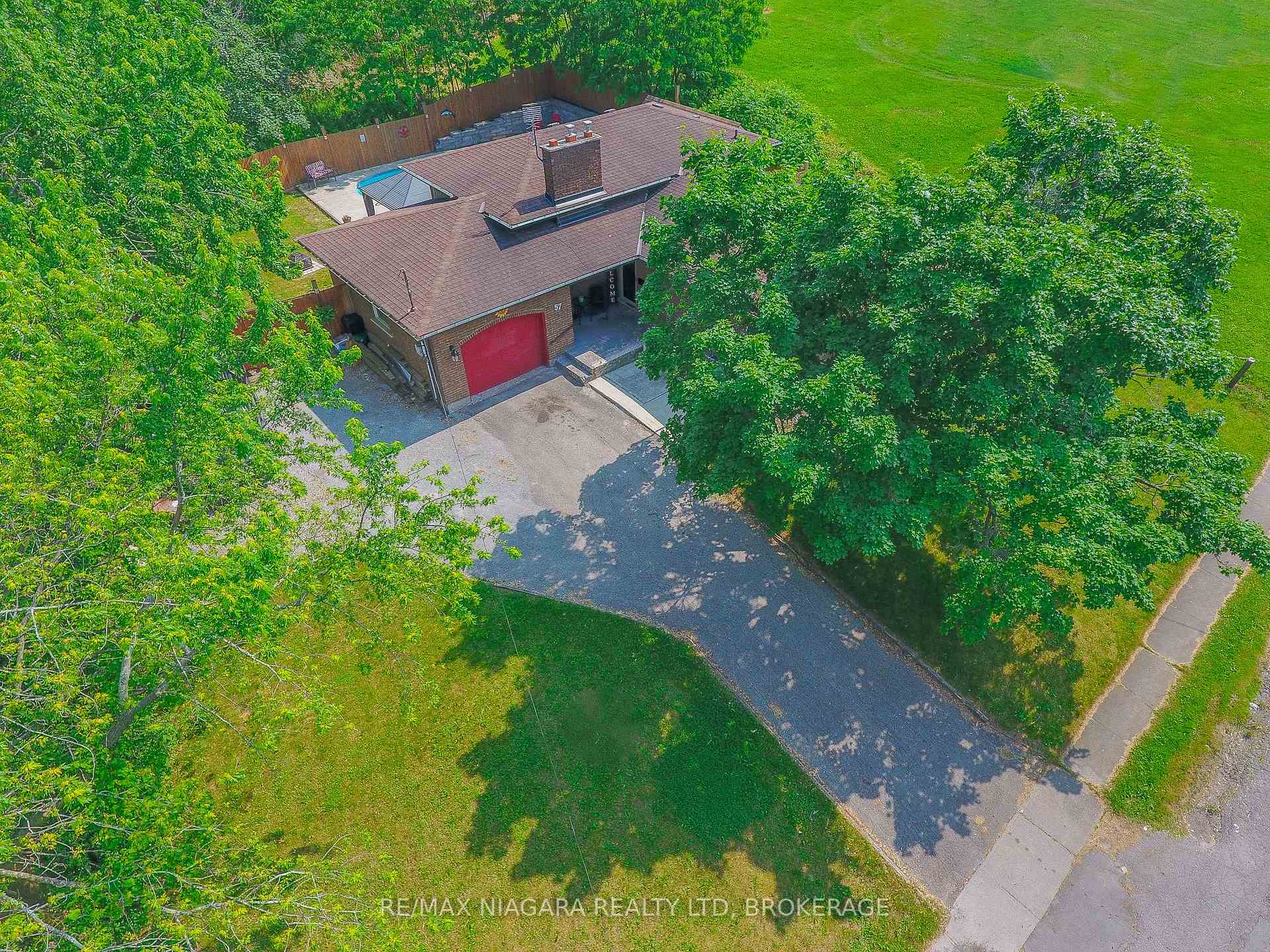 Photo 35 of 57 Townline Road W, Thorold, Thorold Downtown — HOMEH