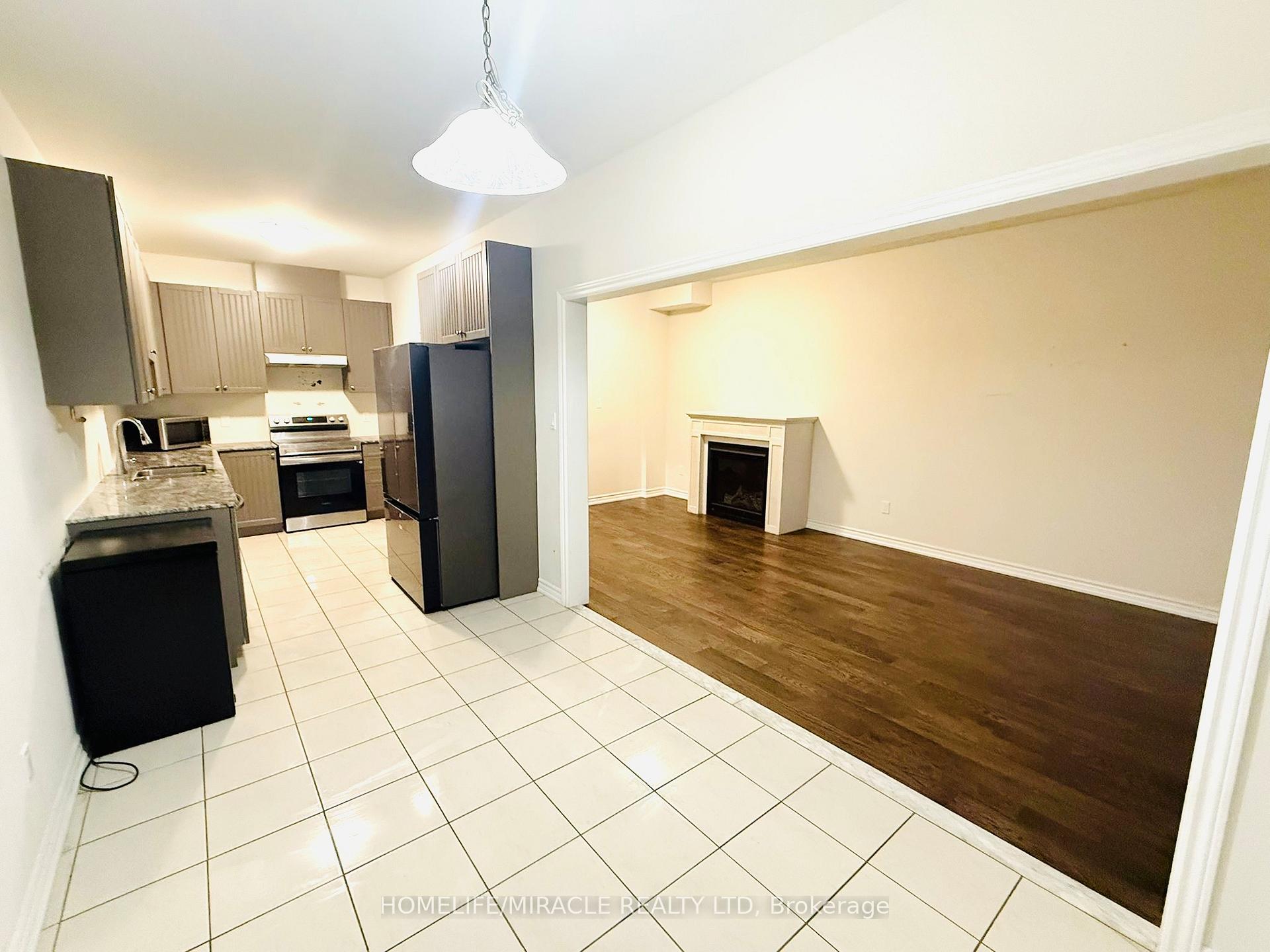 Photo 7 of 112 Baker Street N, Thorold, Thorold Downtown — HOMEH