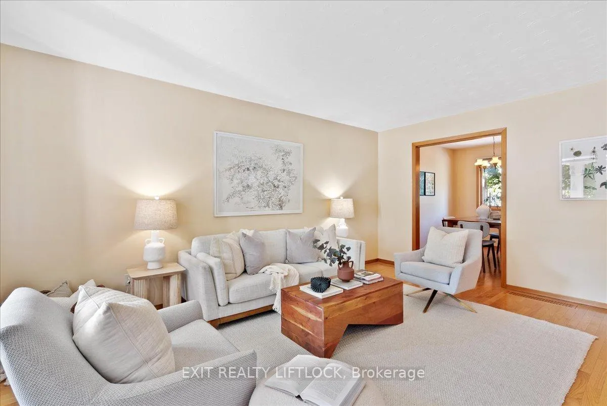 Photo 8 of 1540 Redwood Drive, Peterborough, Monaghan Ward 2 — HOMEH