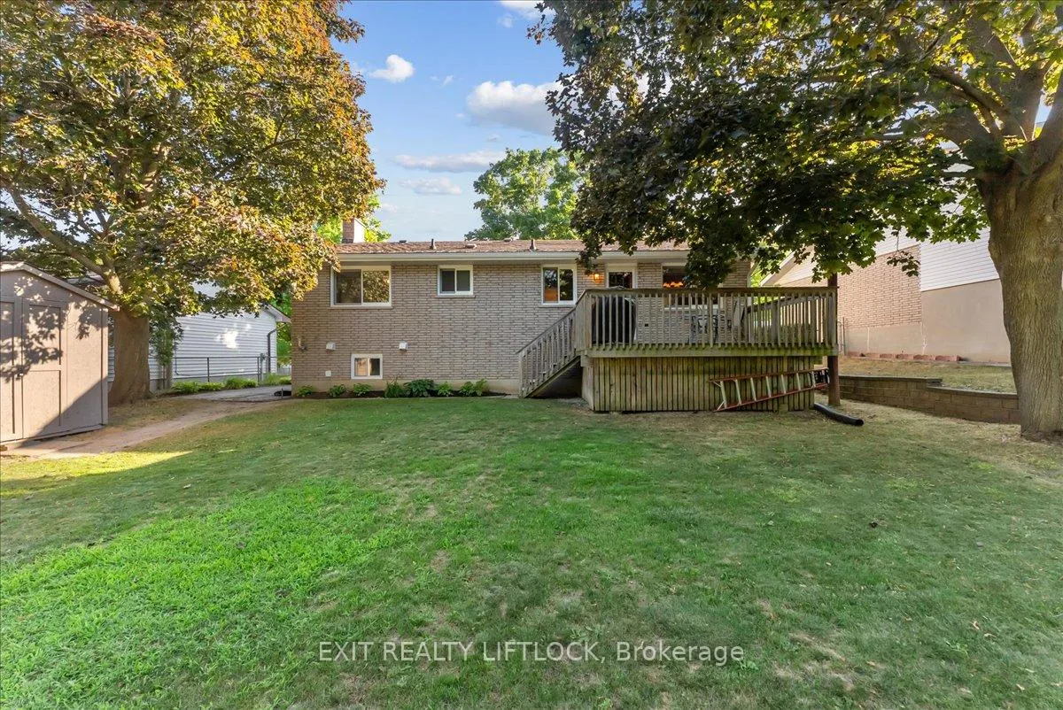 Photo 43 of 1540 Redwood Drive, Peterborough, Monaghan Ward 2 — HOMEH