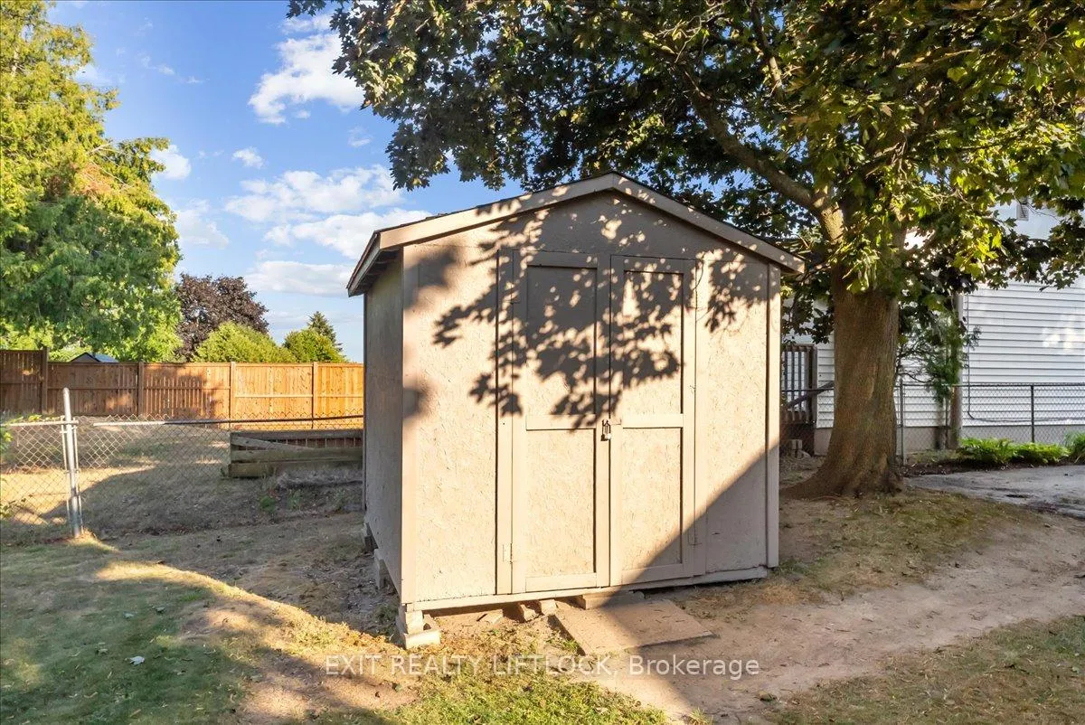 Photo 44 of 1540 Redwood Drive, Peterborough, Monaghan Ward 2 — HOMEH