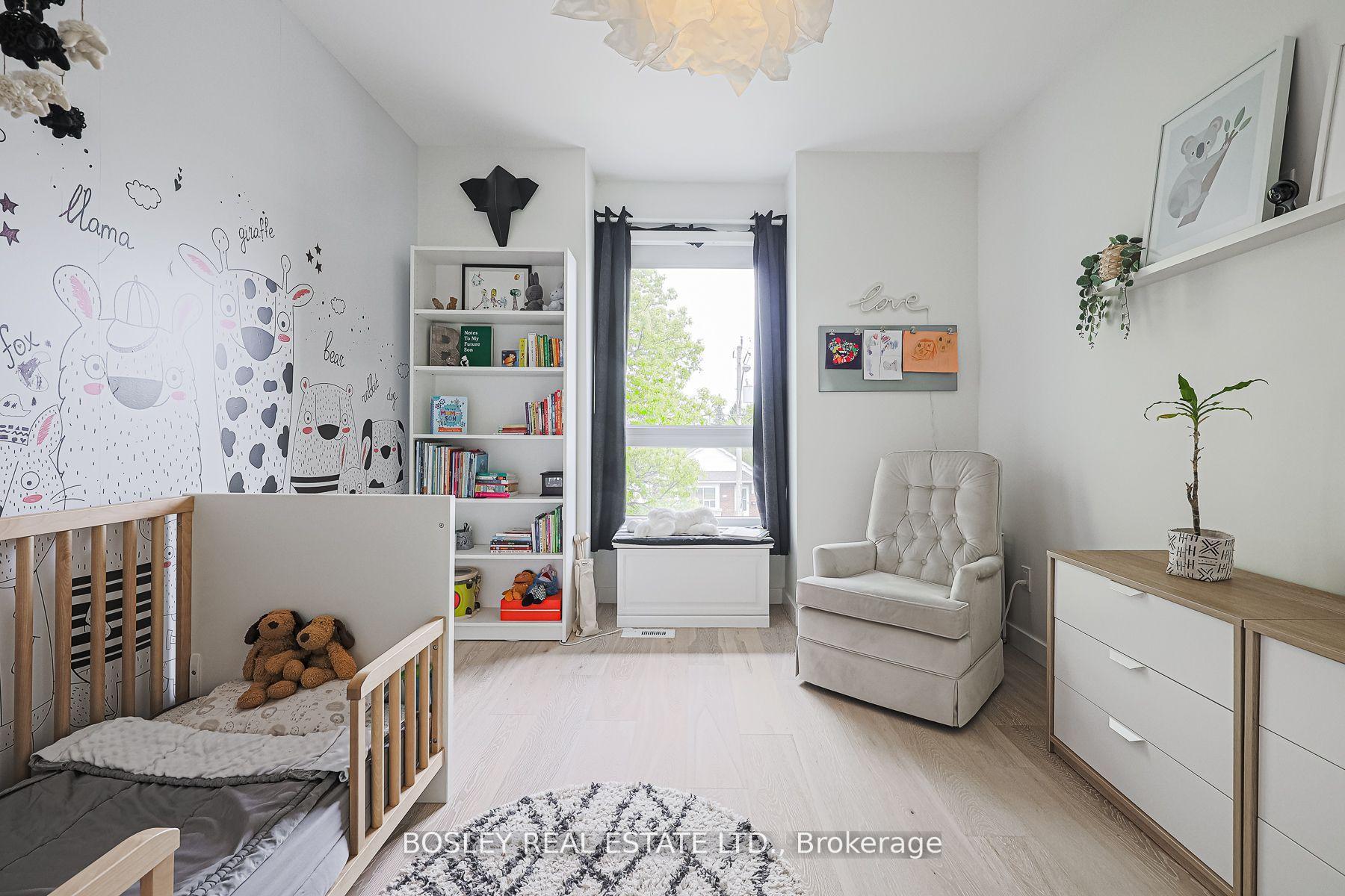 Photo 26 of 38 Roblin Avenue, Toronto, East York — HOMEH
