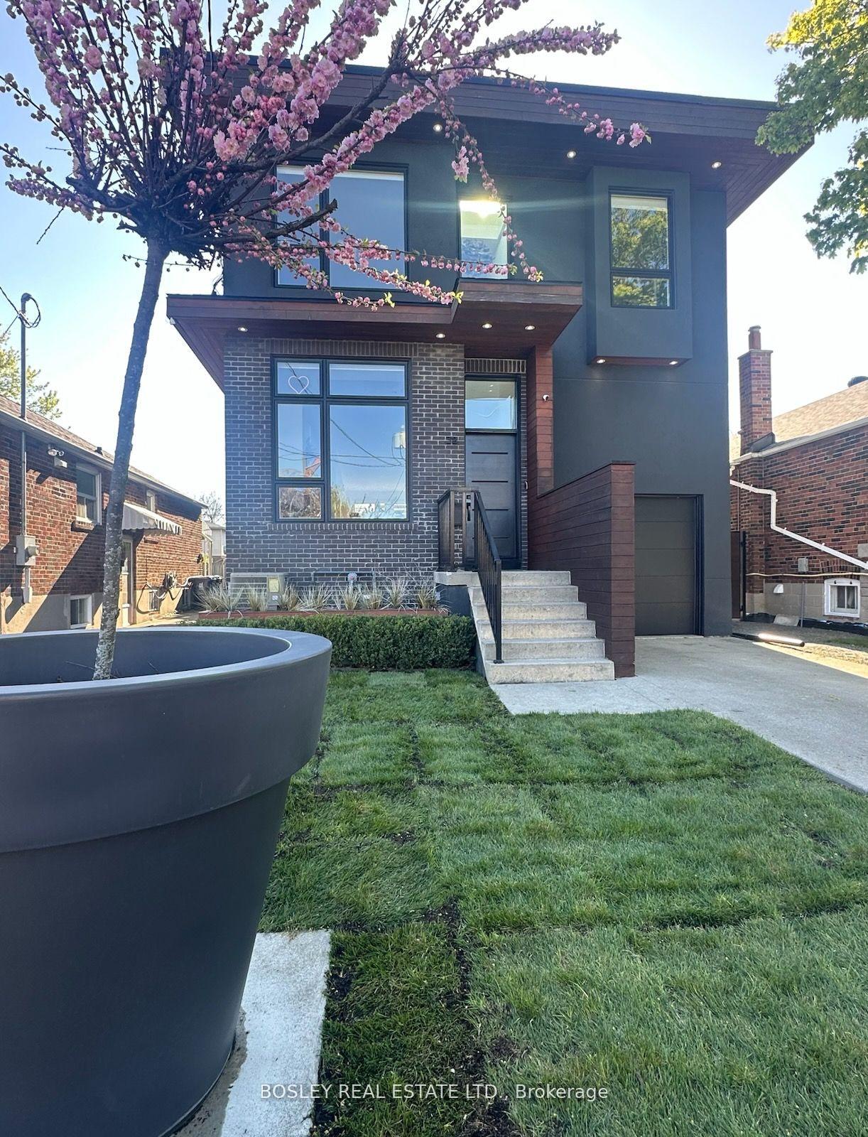 Photo 38 of 38 Roblin Avenue, Toronto, East York — HOMEH