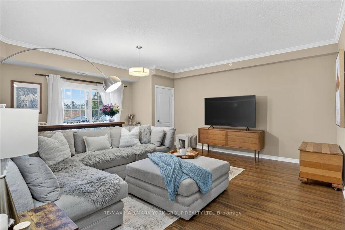 Photo 5 of Unit 211, 45 Ferndale Drive S, Barrie, Ardagh — HOMEH