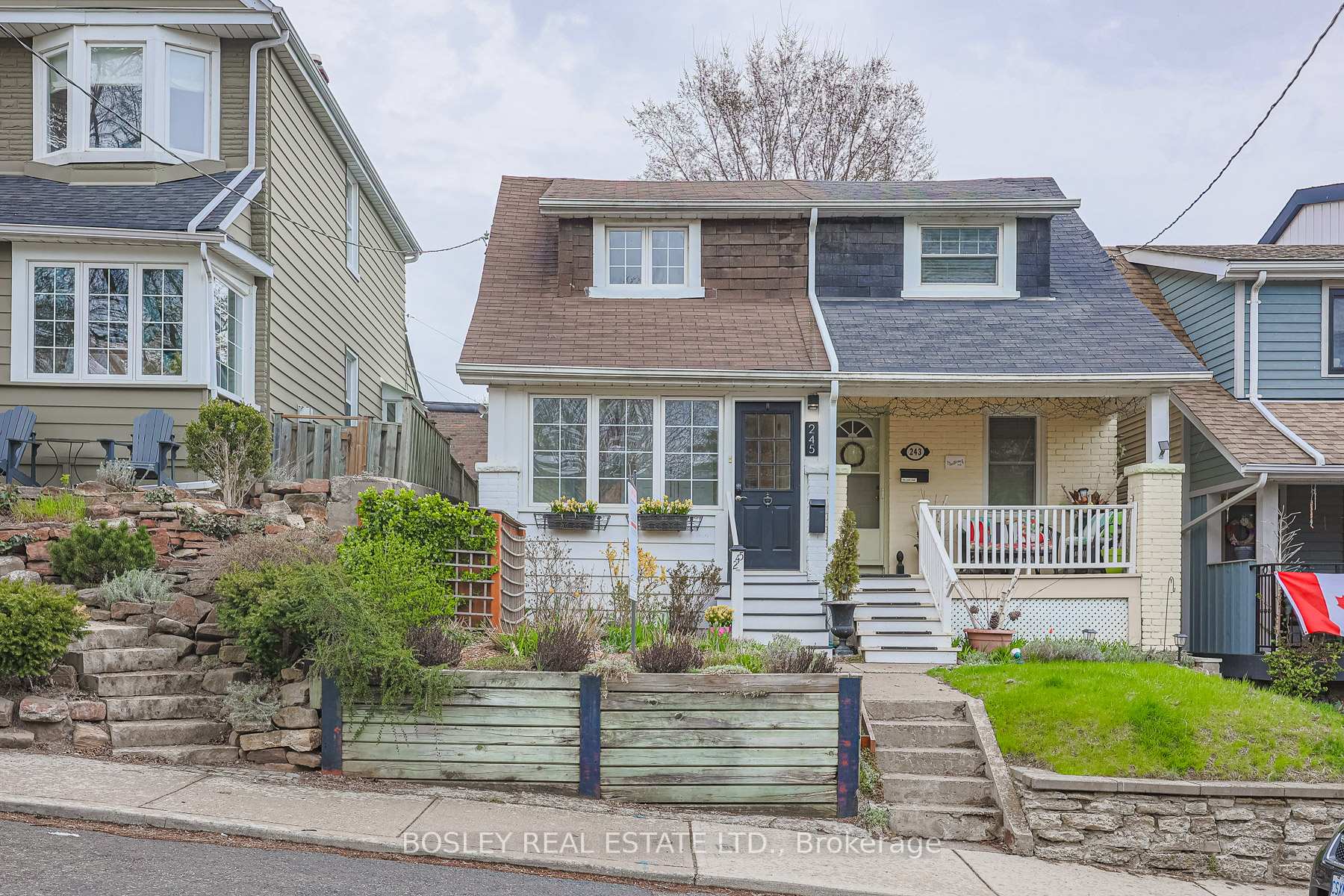 Front of 245 Kenilworth Avenue