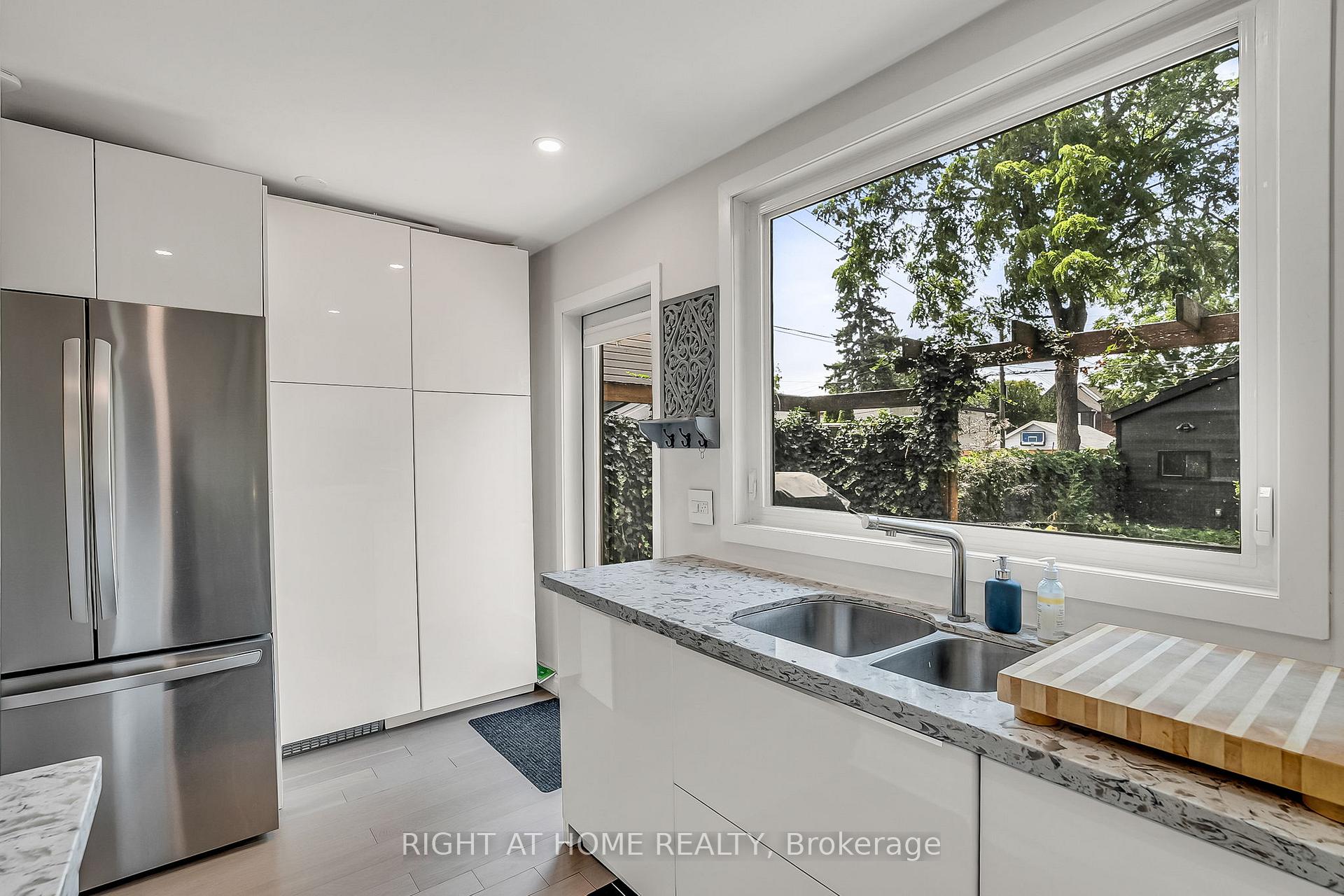Photo 16 of 76 Arlington Avenue, Toronto, Wychwood — HOMEH