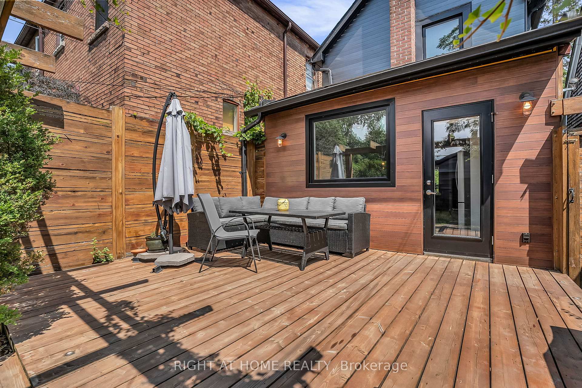 Photo 32 of 76 Arlington Avenue, Toronto, Wychwood — HOMEH