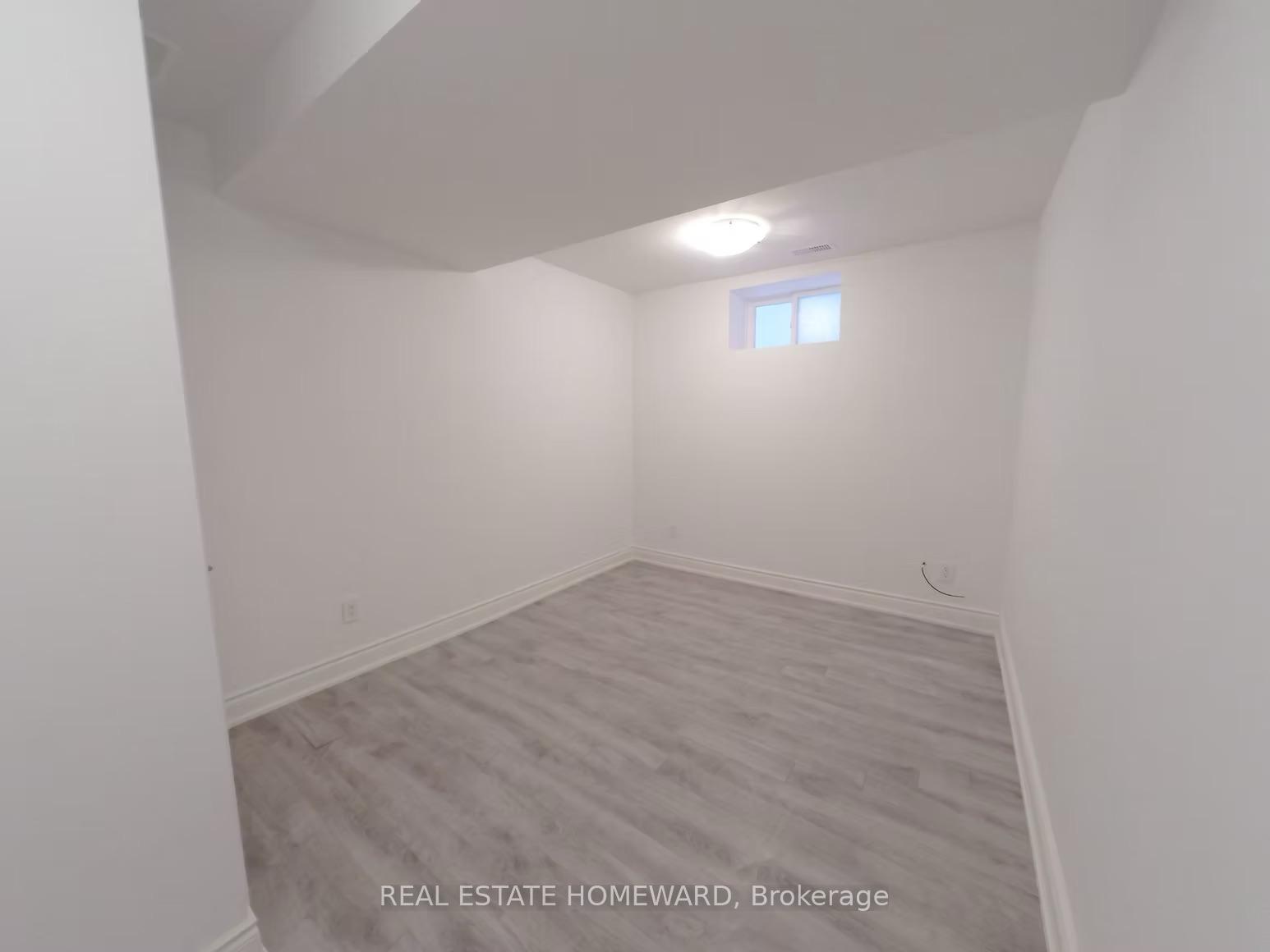 Photo 20 of Unit Lower, 186 Hastings Avenue, Toronto, South Riverdale — HOMEH