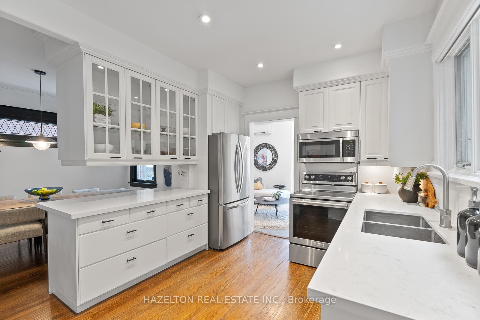 Photo 10 of 33 Gormley Avenue, Toronto, Yonge-St. Clair — HOMEH