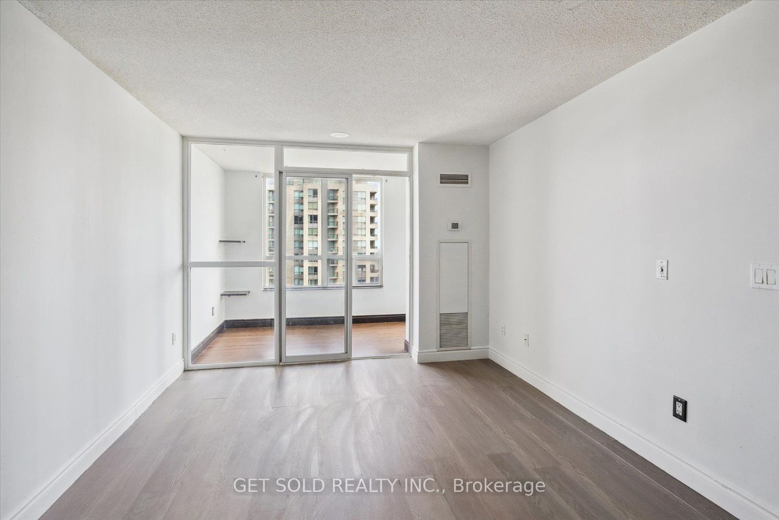Photo 50 of Unit 2903, 50 Brian Harrison Way, Scarborough, Bendale — HOMEH