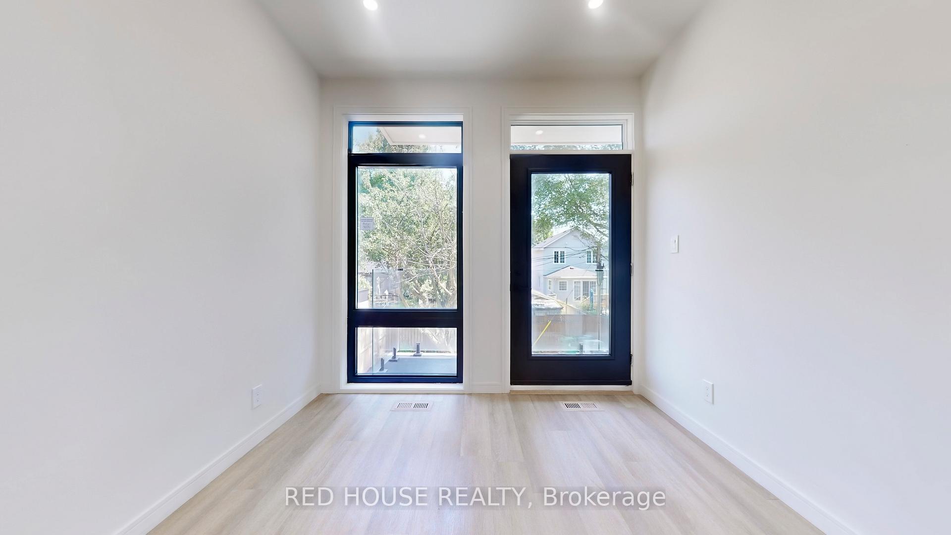 Photo 24 of Unit 2, 63 Derwyn Road, Toronto, East York — HOMEH