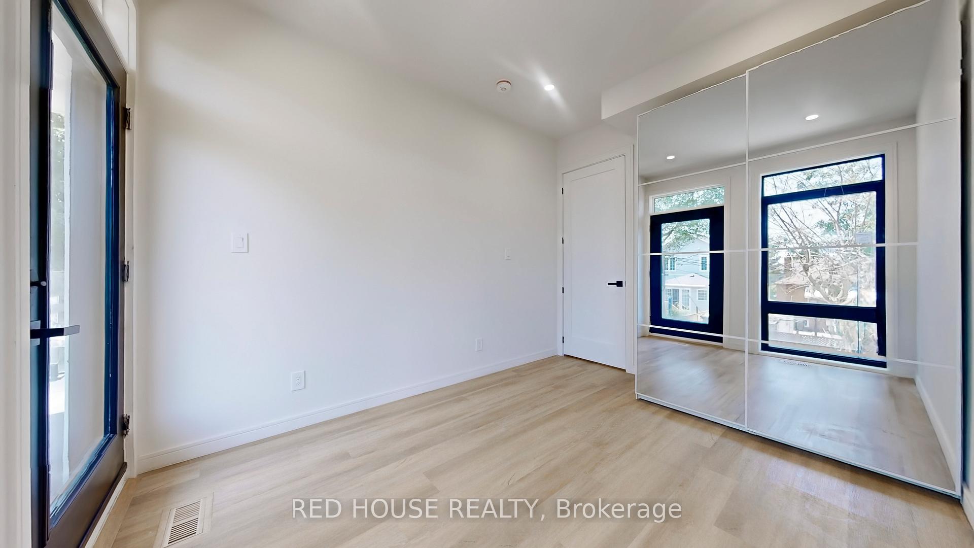 Photo 25 of Unit 2, 63 Derwyn Road, Toronto, East York — HOMEH