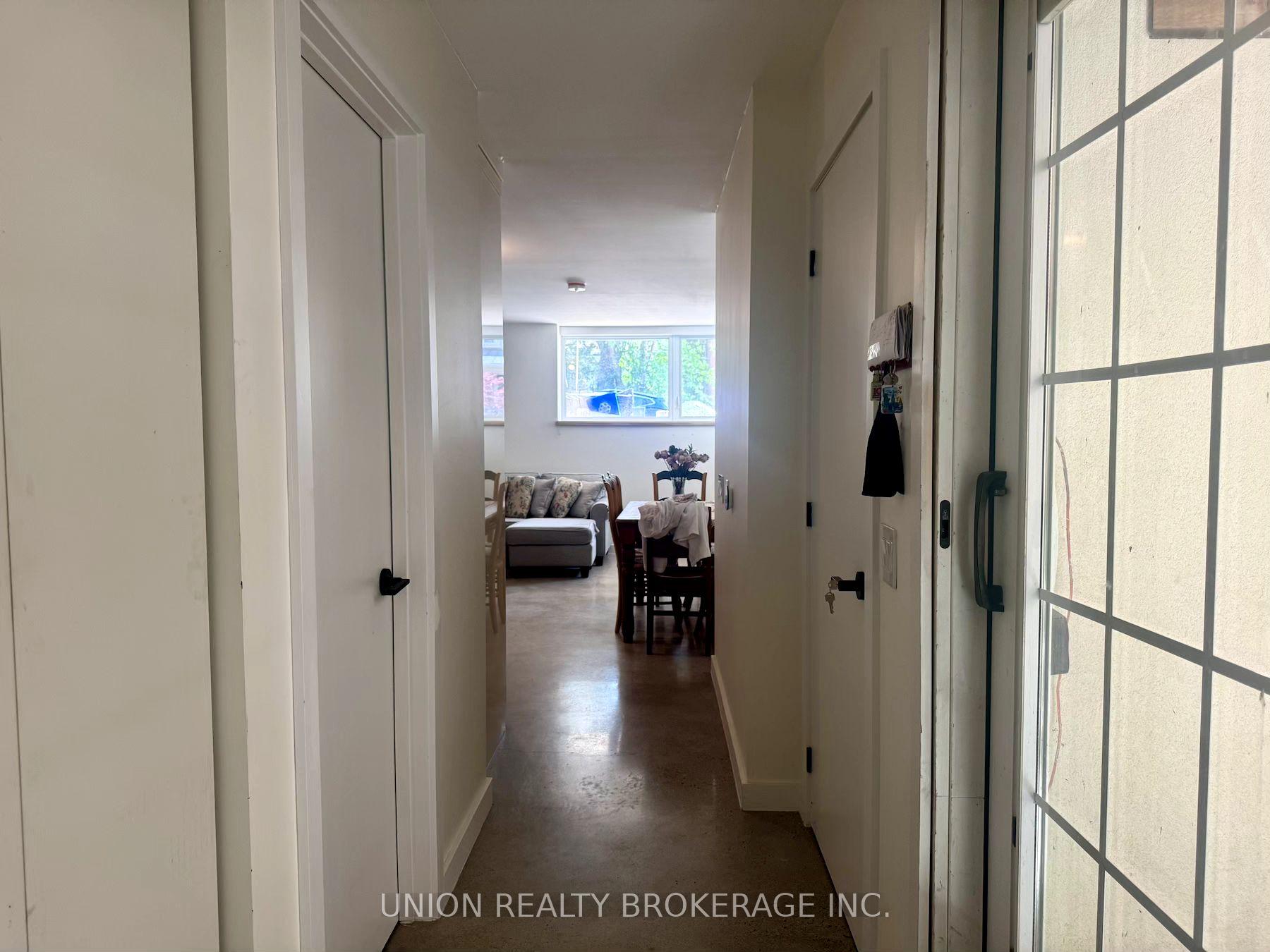 Photo 9 of Unit Lower, 148 Golfview Avenue, Toronto, East End-Danforth — HOMEH