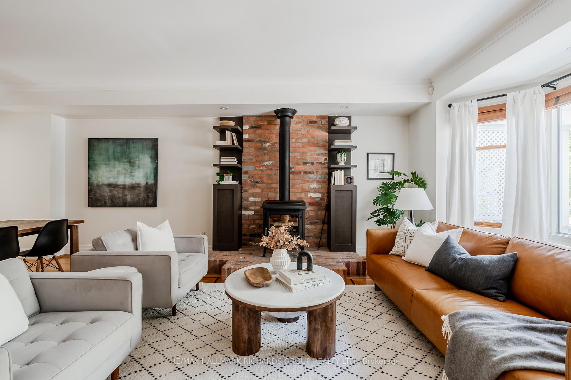 Photo 4 of 67 Leuty Avenue, Toronto, The Beaches — HOMEH
