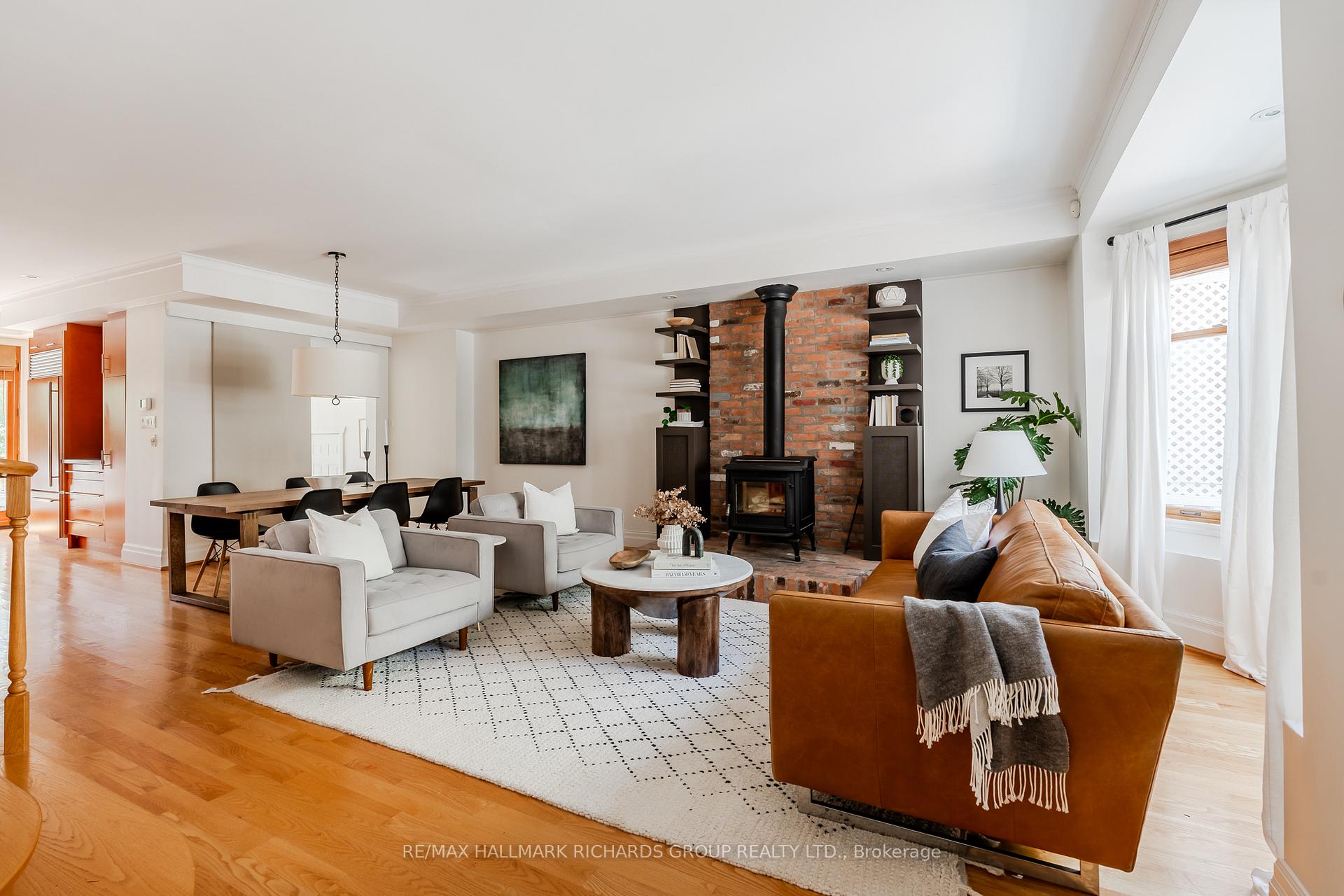 Photo 5 of 67 Leuty Avenue, Toronto, The Beaches — HOMEH