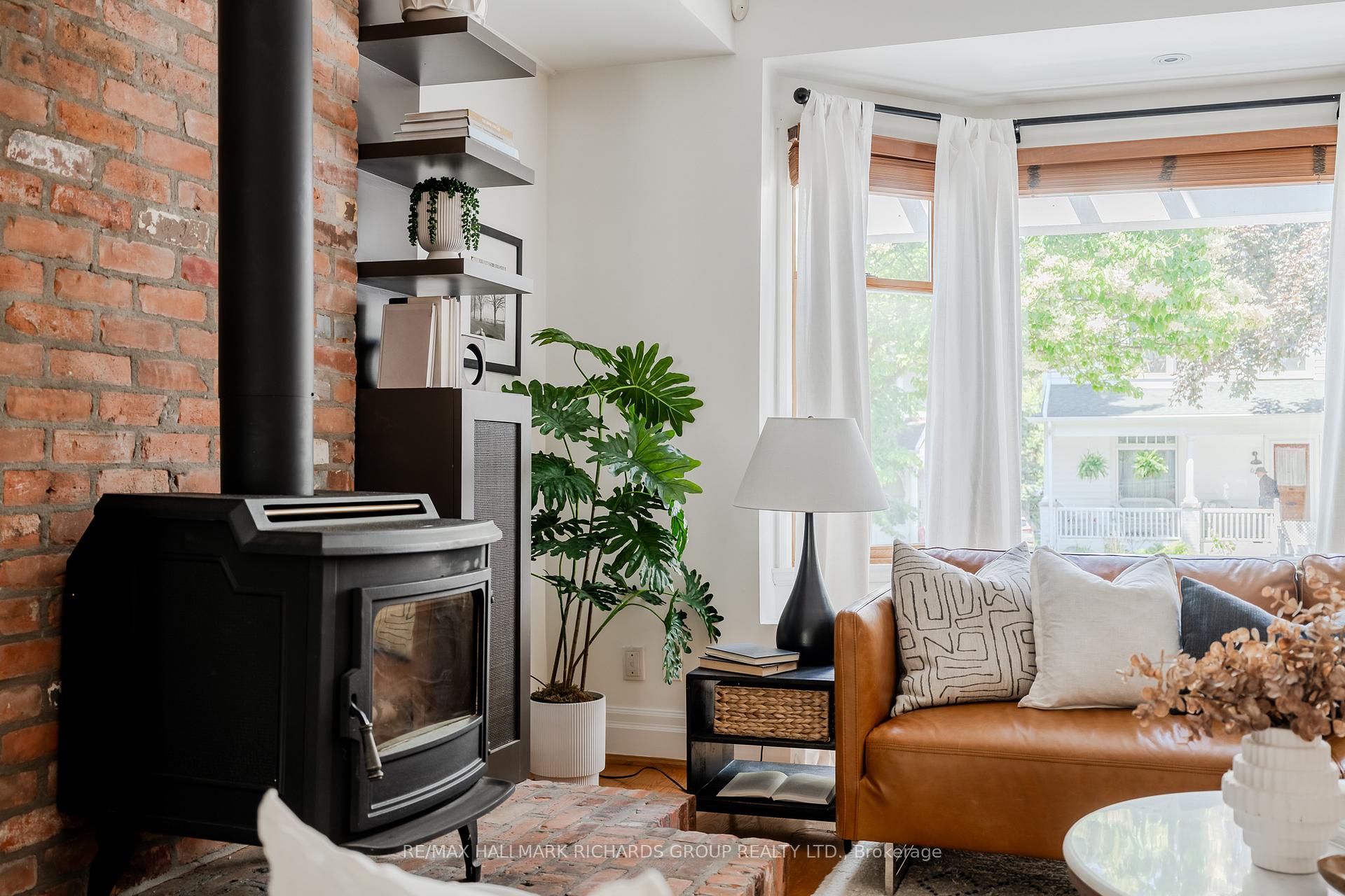 Photo 8 of 67 Leuty Avenue, Toronto, The Beaches — HOMEH