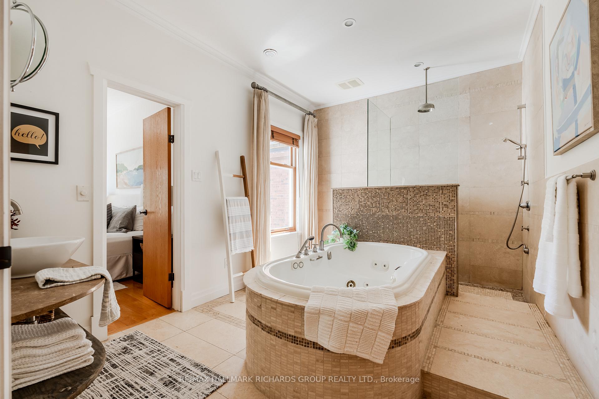 Photo 24 of 67 Leuty Avenue, Toronto, The Beaches — HOMEH