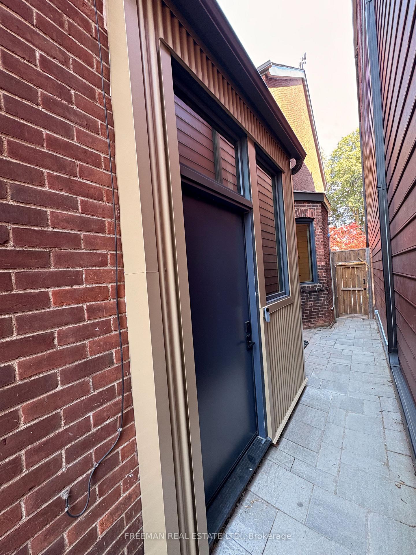 Photo 18 of Unit Basement Unit, 534 Clinton Street, Toronto, The Annex — HOMEH