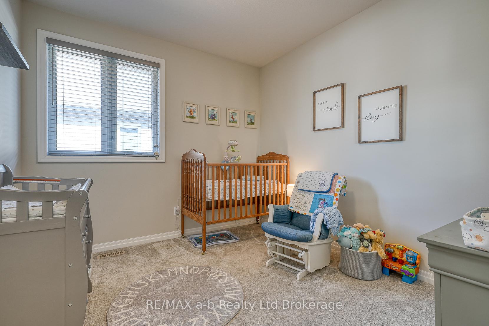 Photo 28 of 37 Lowrie Crescent, Tillsonburg — HOMEH