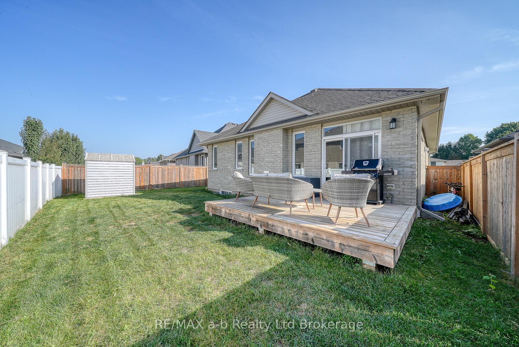 Photo 39 of 37 Lowrie Crescent, Tillsonburg — HOMEH