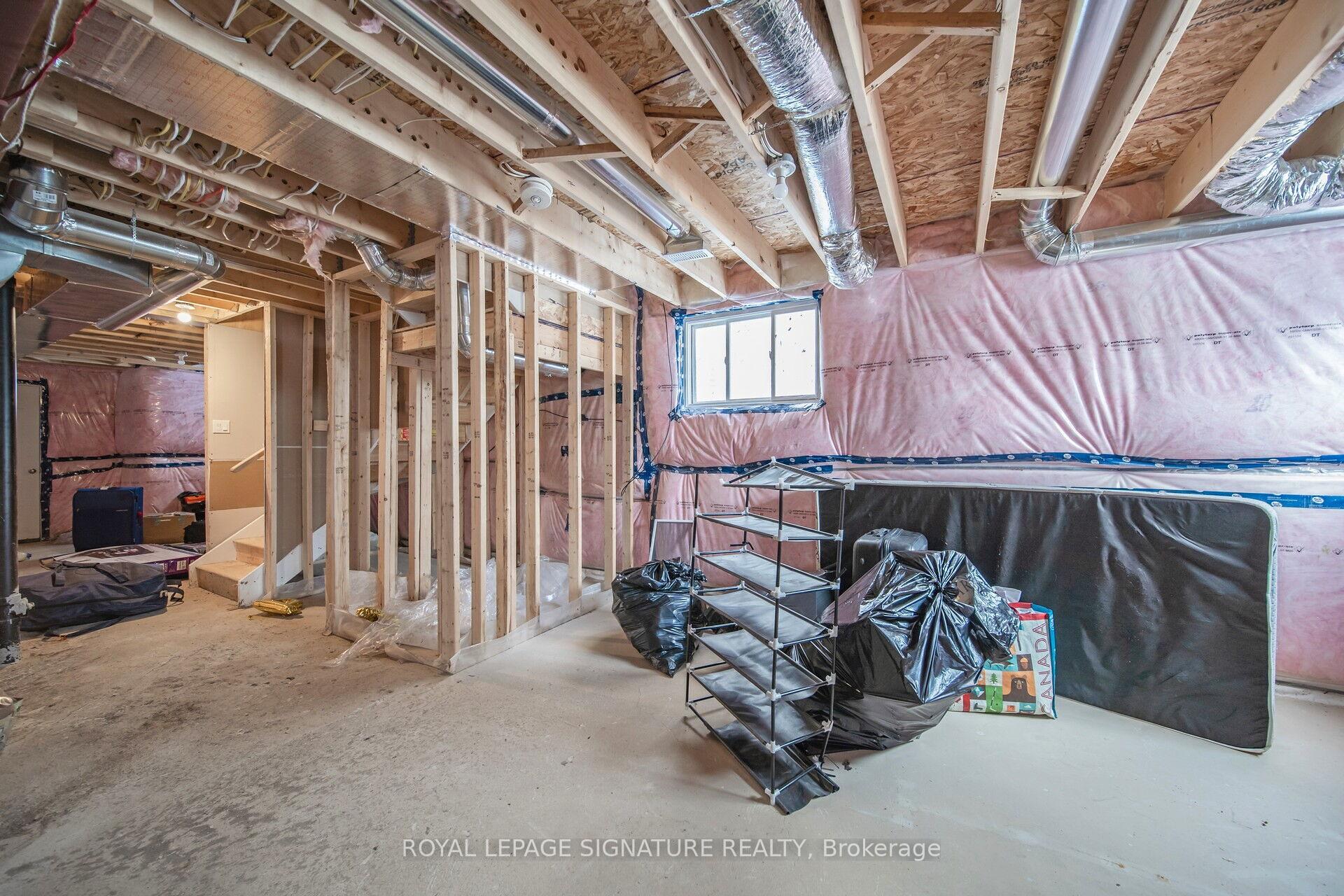 Photo 42 of 226 Morton Street, Thorold, Allanburg/Thorold South — HOMEH
