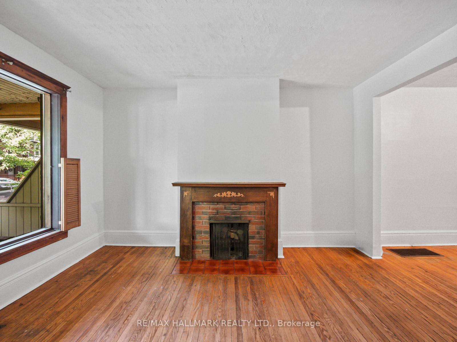 Photo 3 of 73 Withrow Avenue, Toronto, North Riverdale — HOMEH