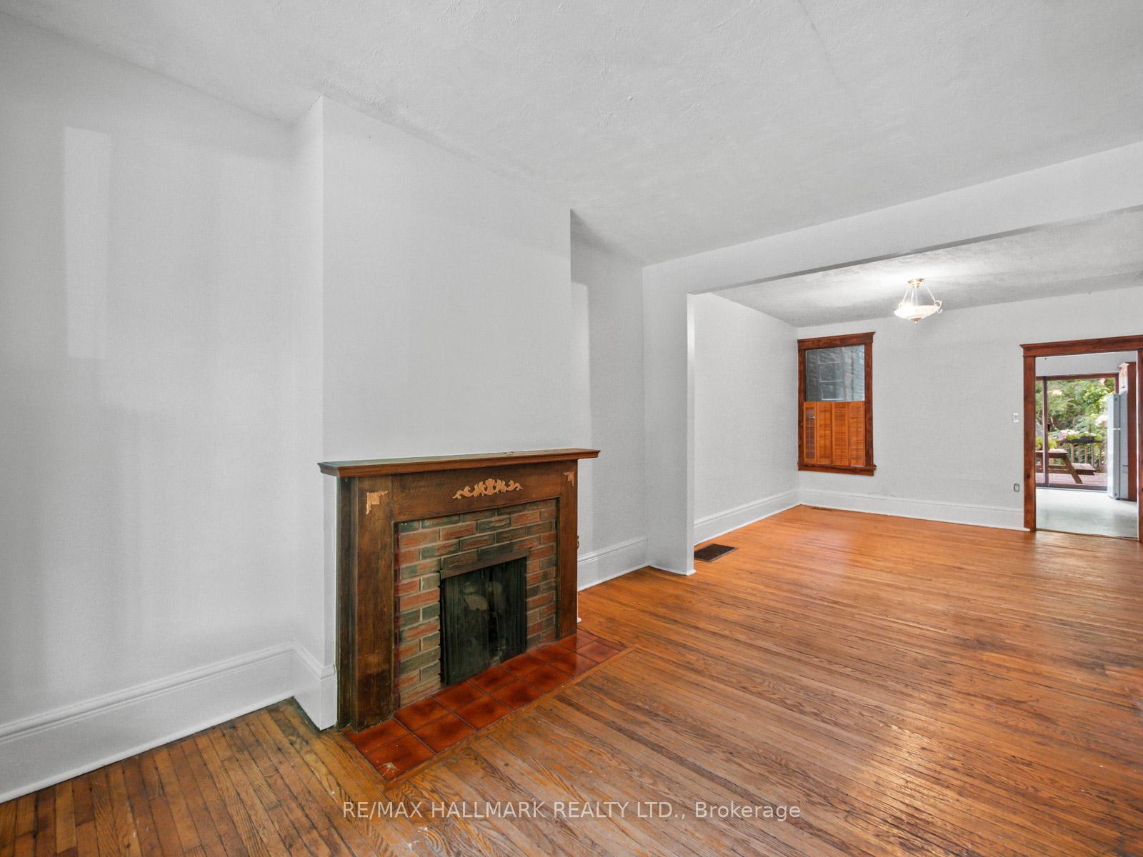 Photo 7 of 73 Withrow Avenue, Toronto, North Riverdale — HOMEH