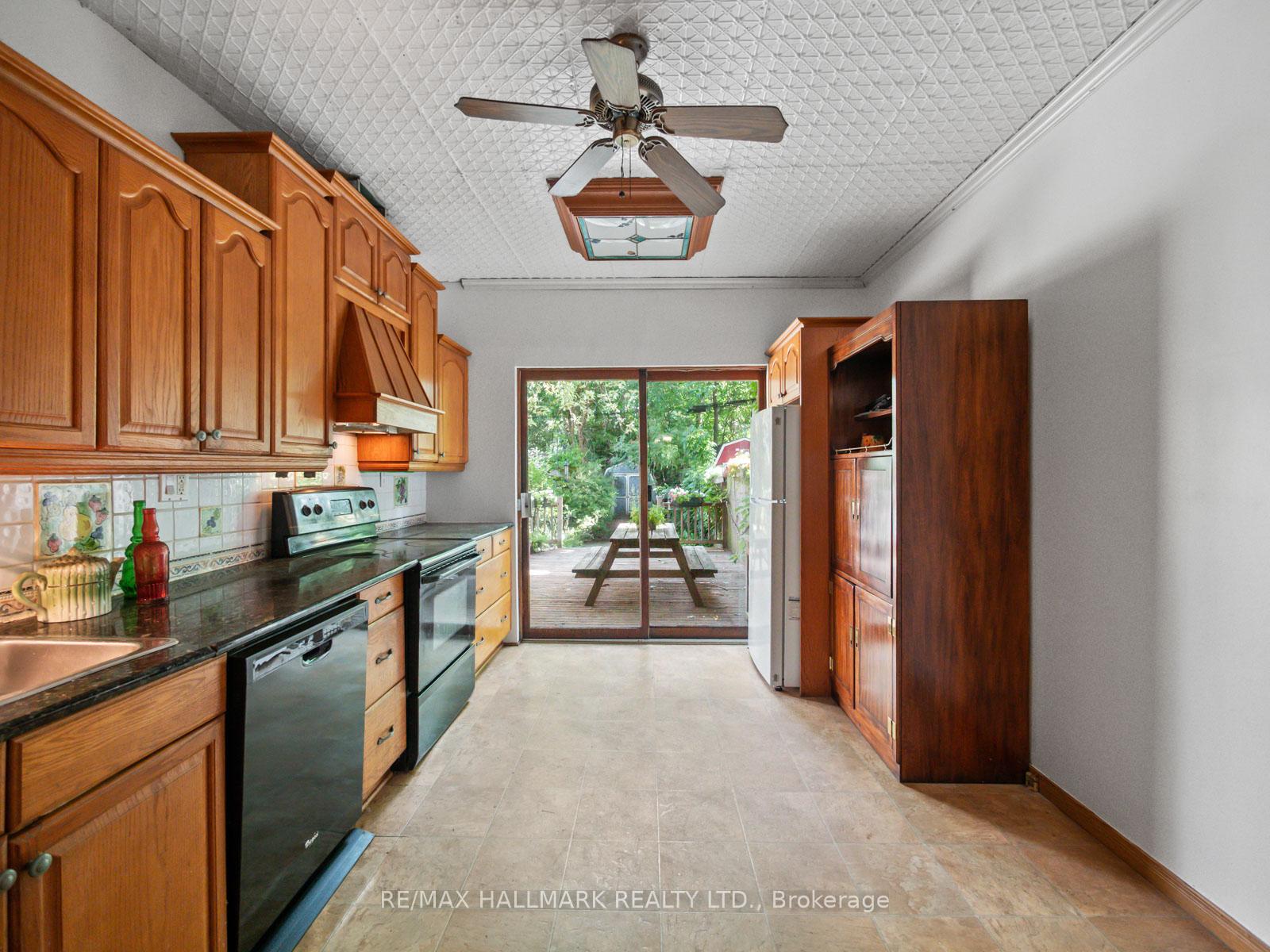 Photo 11 of 73 Withrow Avenue, Toronto, North Riverdale — HOMEH