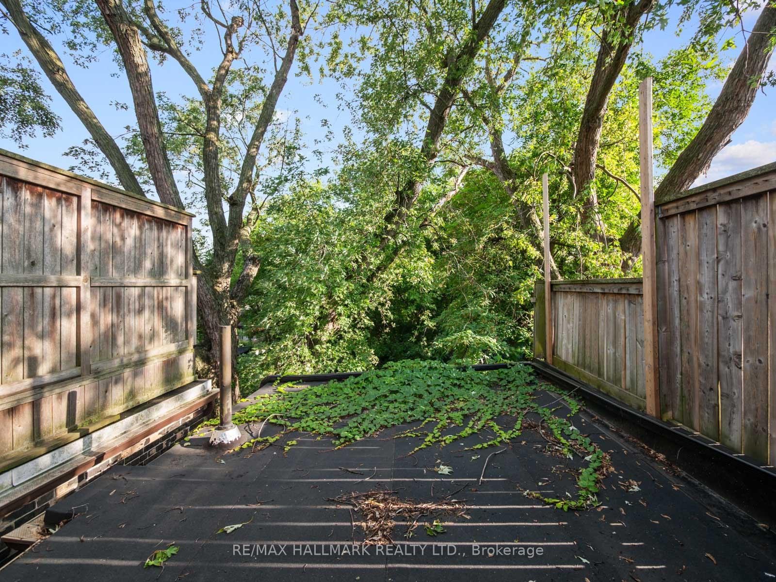 Photo 33 of 73 Withrow Avenue, Toronto, North Riverdale — HOMEH