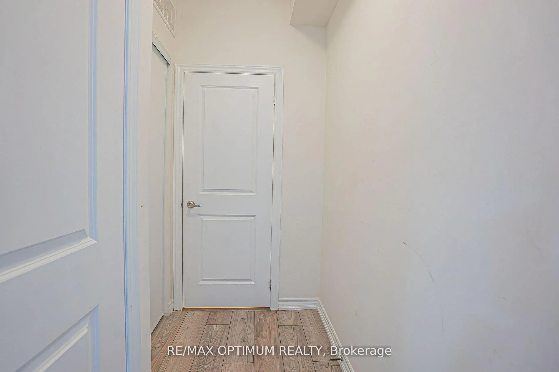 Photo 6 of Unit 72, 80 Knotsberry Circle, Brampton, Bram West — HOMEH