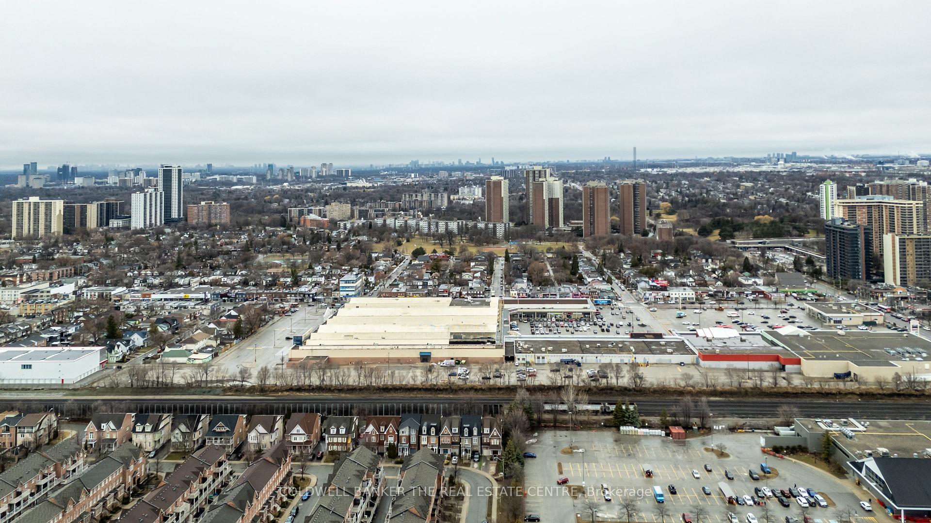 Photo 31 of 503 Scarborough Road, Toronto, East End-Danforth — HOMEH