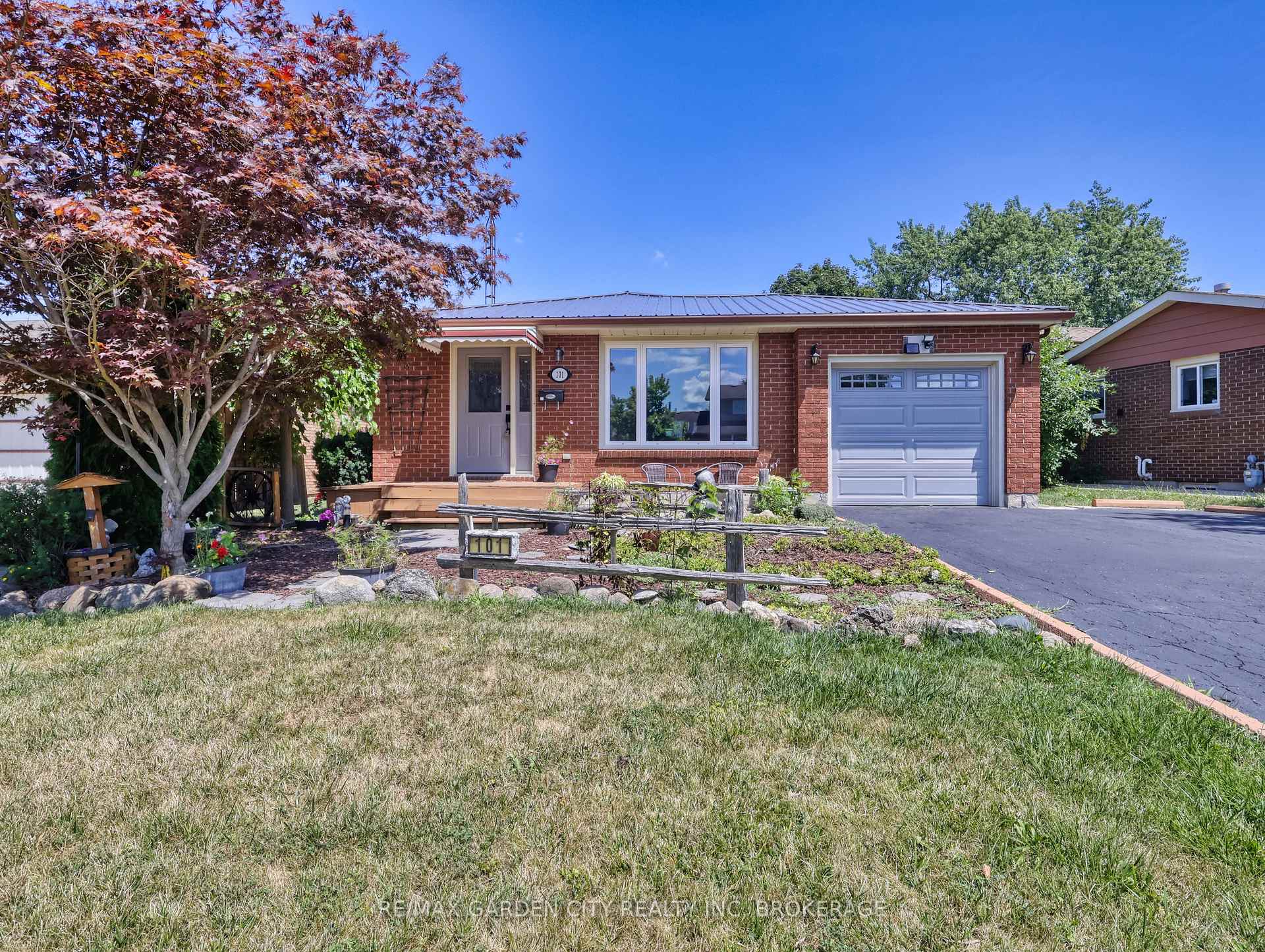 Photo 1 of 101 Keefer Road, Thorold, Confederation Heights — HOMEH