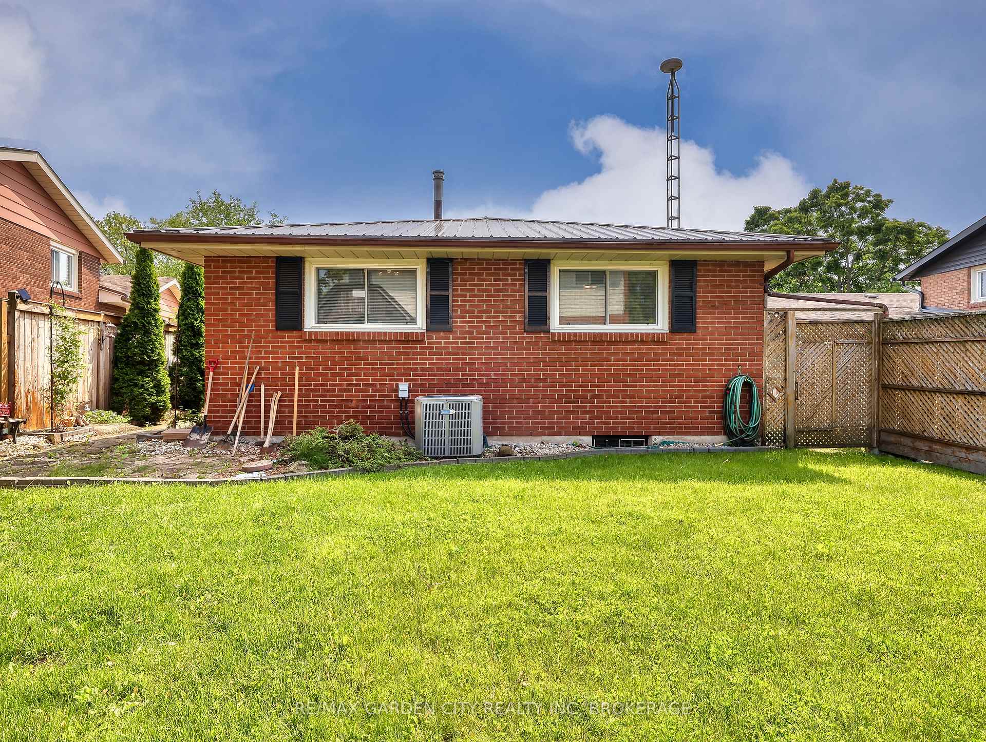 Photo 9 of 101 Keefer Road, Thorold, Confederation Heights — HOMEH