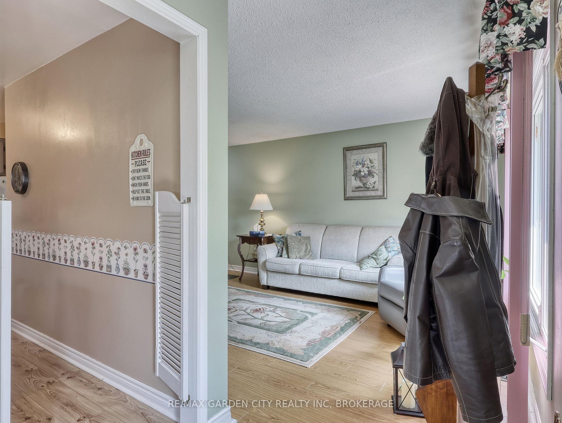 Photo 11 of 101 Keefer Road, Thorold, Confederation Heights — HOMEH