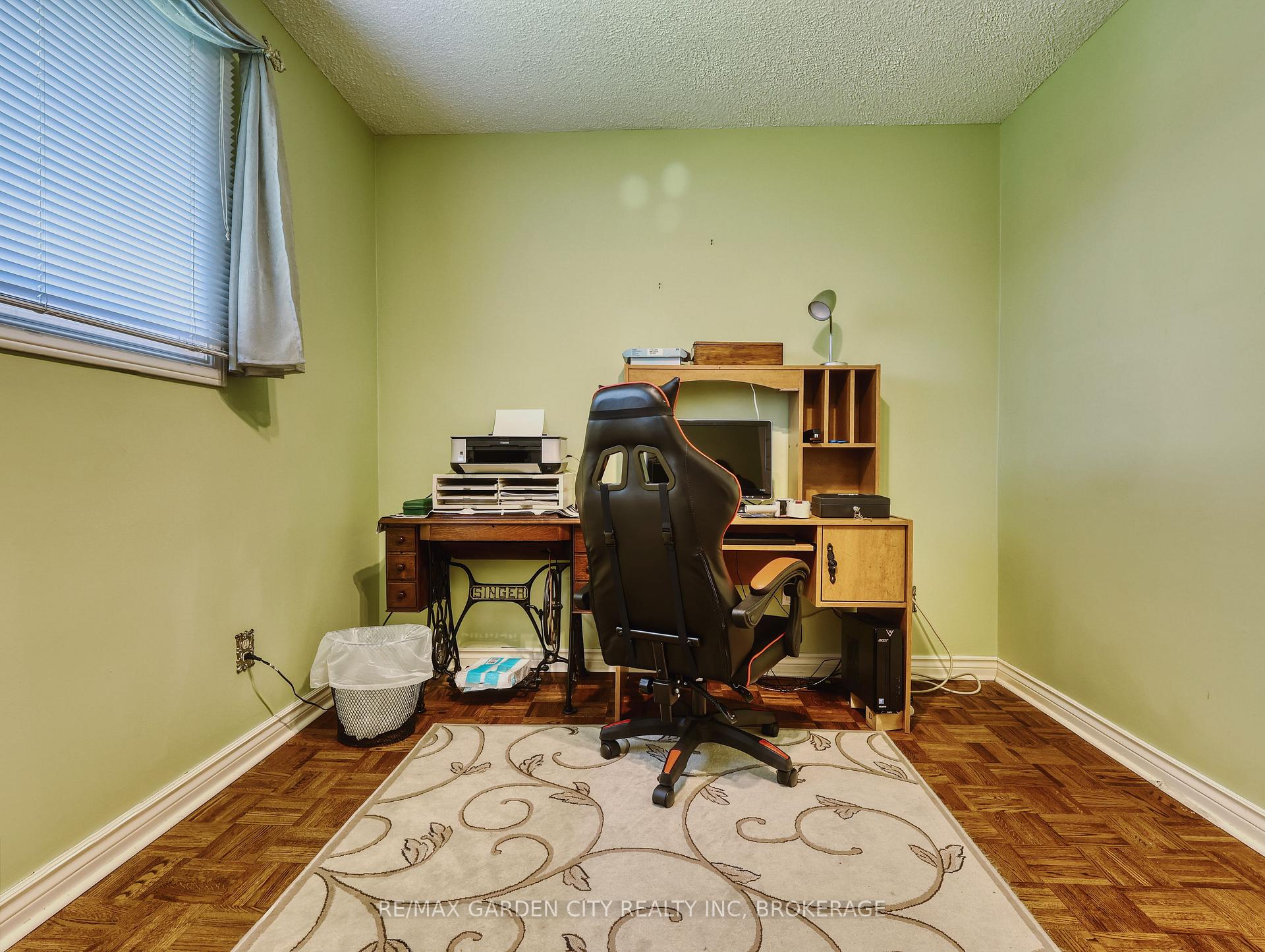 Photo 30 of 101 Keefer Road, Thorold, Confederation Heights — HOMEH