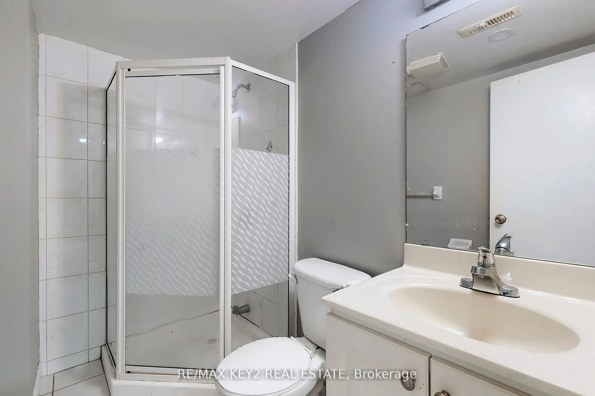 Photo 13 of Unit Bsmt, 201 Hopecrest Road, Markham, Cachet — HOMEH