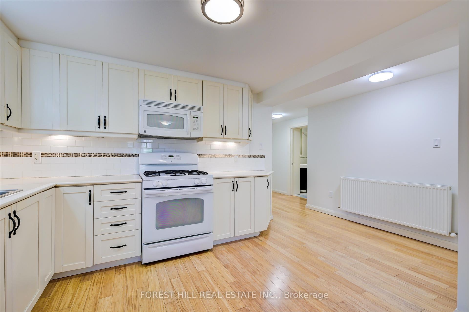 Photo 9 of Unit C, 345 Walmer Road, Toronto, Casa Loma — HOMEH