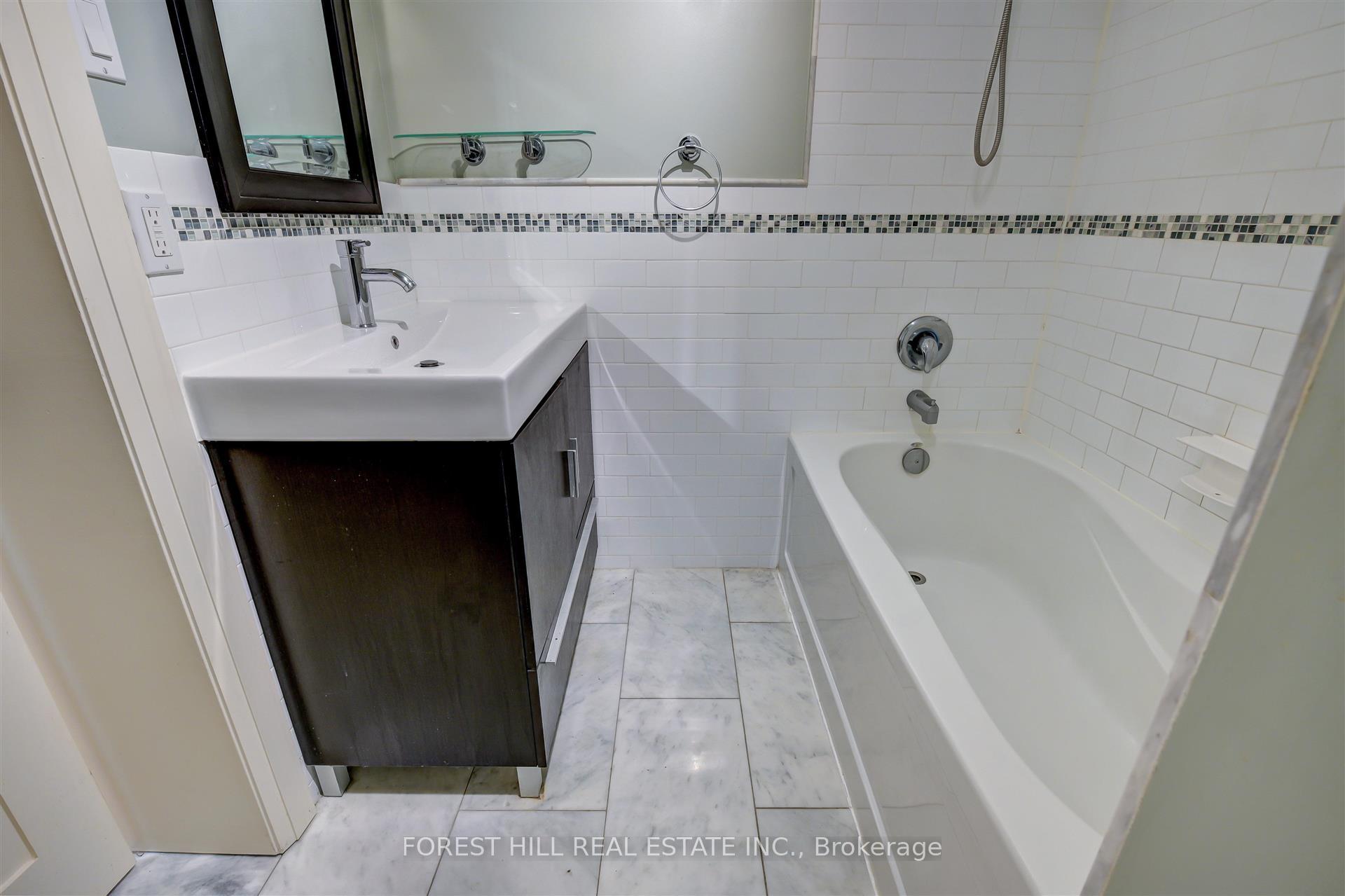Photo 16 of Unit C, 345 Walmer Road, Toronto, Casa Loma — HOMEH