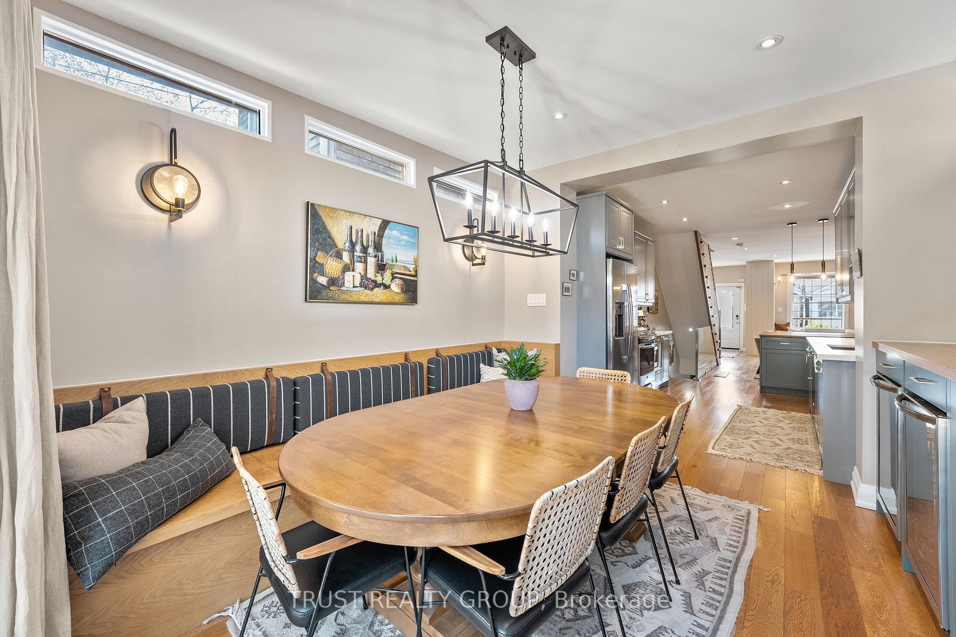 Photo 11 of 262 Queensdale Avenue, Toronto, Danforth Village-East York — HOMEH