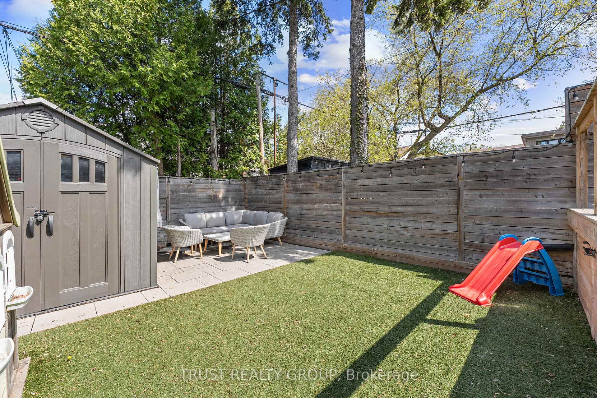 Photo 30 of 262 Queensdale Avenue, Toronto, Danforth Village-East York — HOMEH
