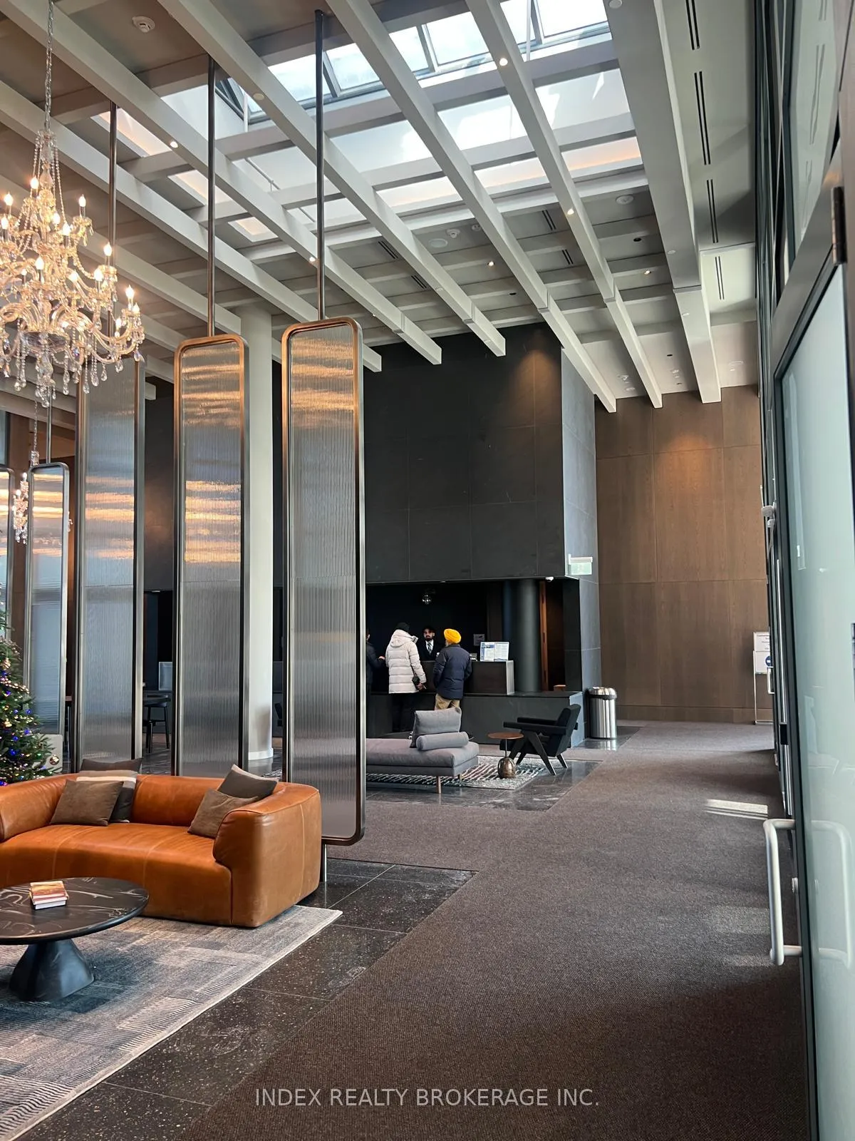 Photo 4 of Unit 4702, 8 Interchange Way, Vaughan, Vaughan Corporate Centre — HOMEH